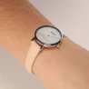 Portée - Montre Écoresponsable eHo - DMUM - La Petite Vue Bicolore